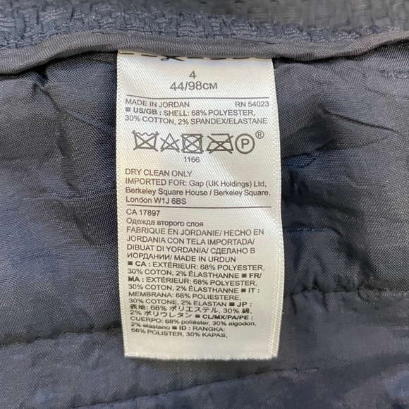 Banana Republic Navy Blue Textured Shorts with Pockets - Picture 7 of 7